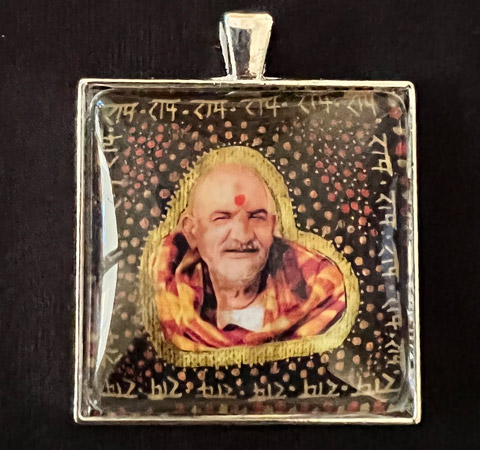 Large Neem Karoli Baba Pendant with Ram Ram Border